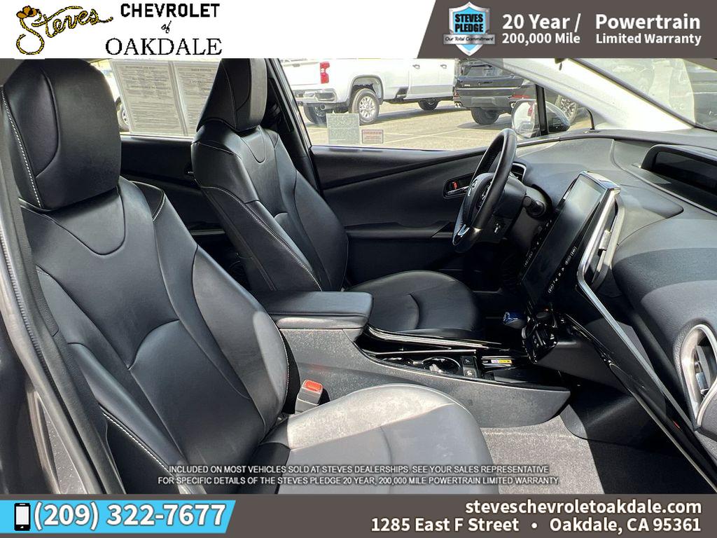 2022 Toyota Prius Prime XLE photo 29