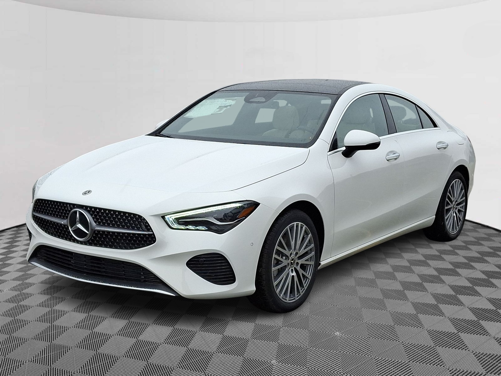 2025 Mercedes Benz CLA 250 photo 2