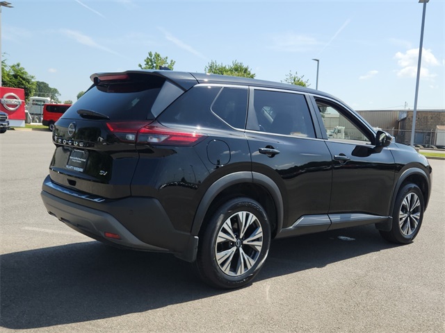 2023 Nissan Rogue SV photo 3