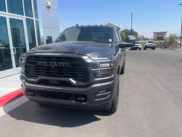 2025 Ram 2500 Big Horn photo 3