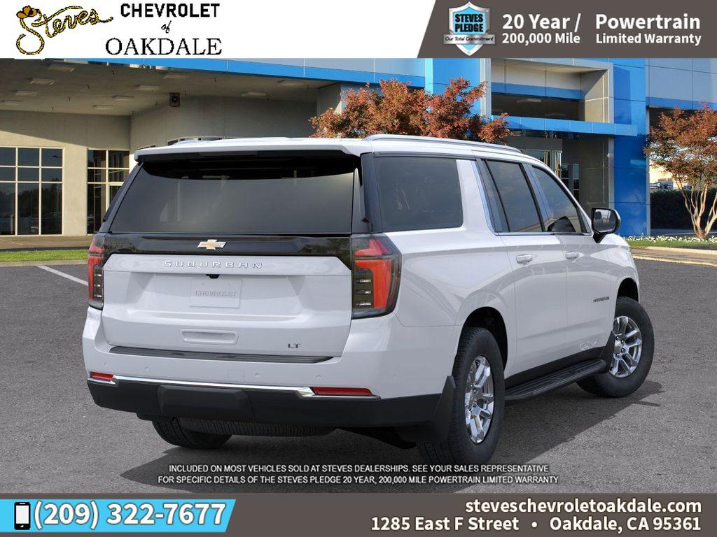 2026 Chevrolet Suburban LT photo 4