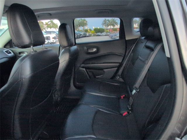 2017 Jeep Compass Latitude photo 8
