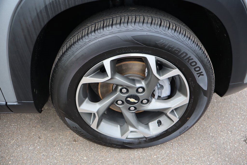 2024 Chevrolet Trax LT photo 36