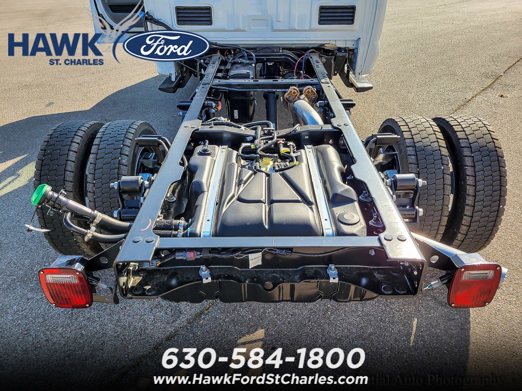 2026 FORD F-450 - Image 13