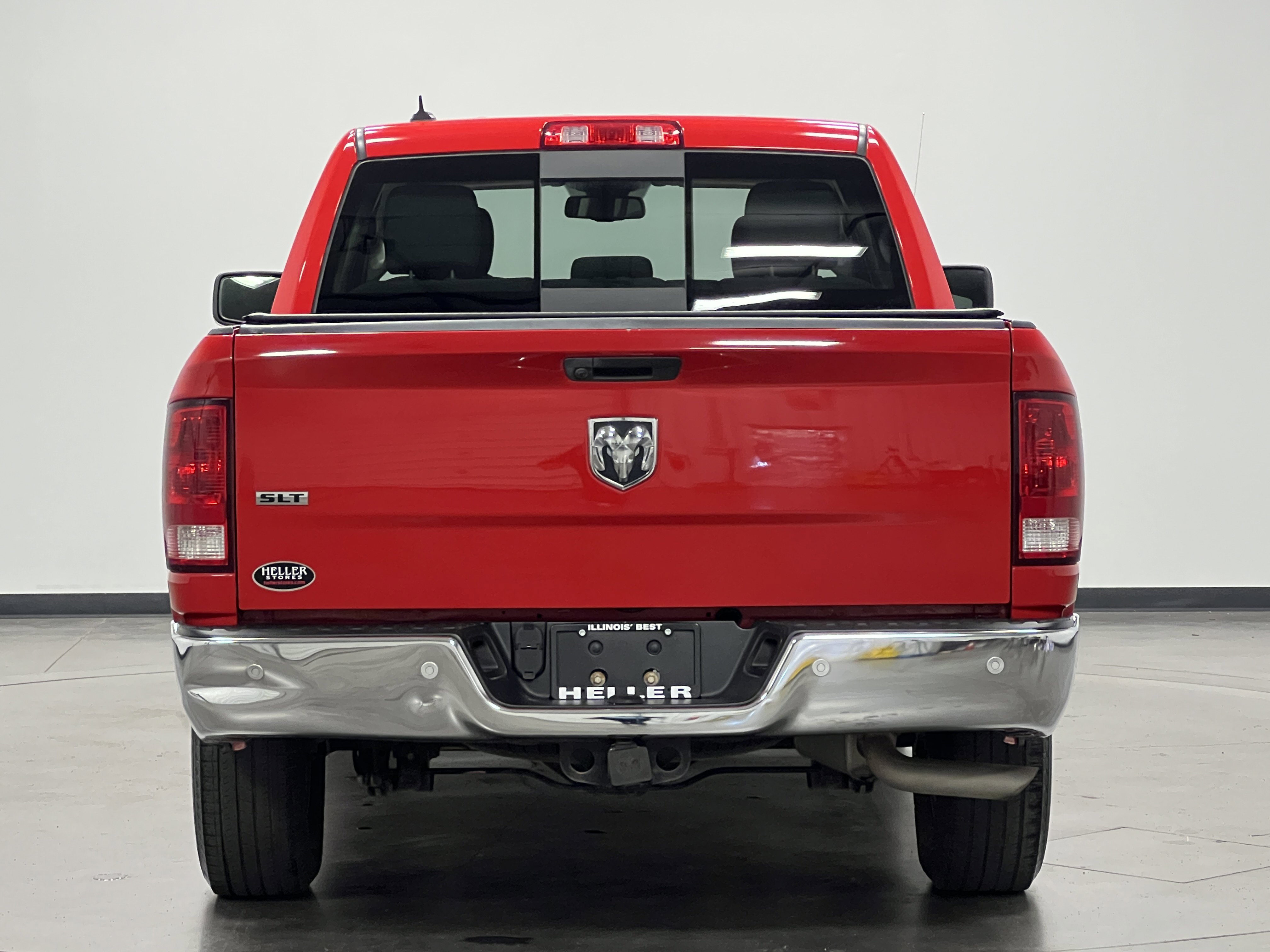 2020 Ram 1500 Classic SLT photo 6