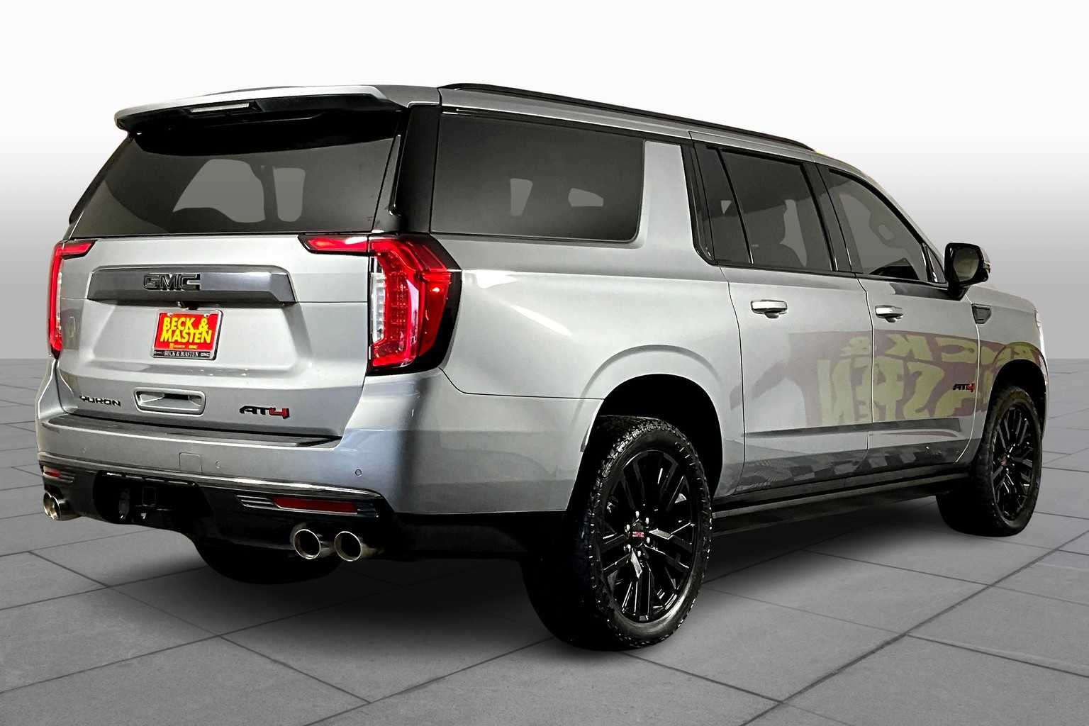 2024 Gmc Yukon XL AT4 photo 12