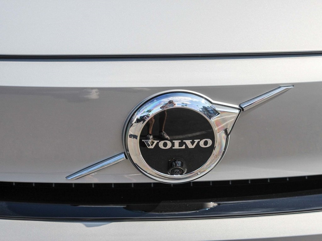 2023 Volvo C40 Recharge Ultimate photo 11