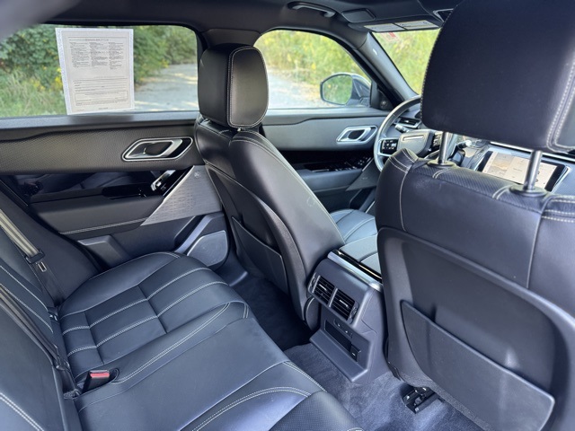 2023 Land Rover Range Rover Velar S photo 17