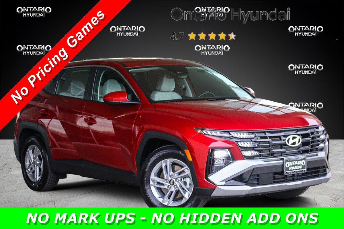 2025 Hyundai Tucson SE's photo