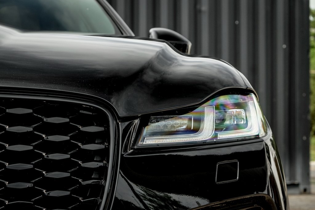2026 Jaguar F-PACE P250 R-Dynamic S photo 3