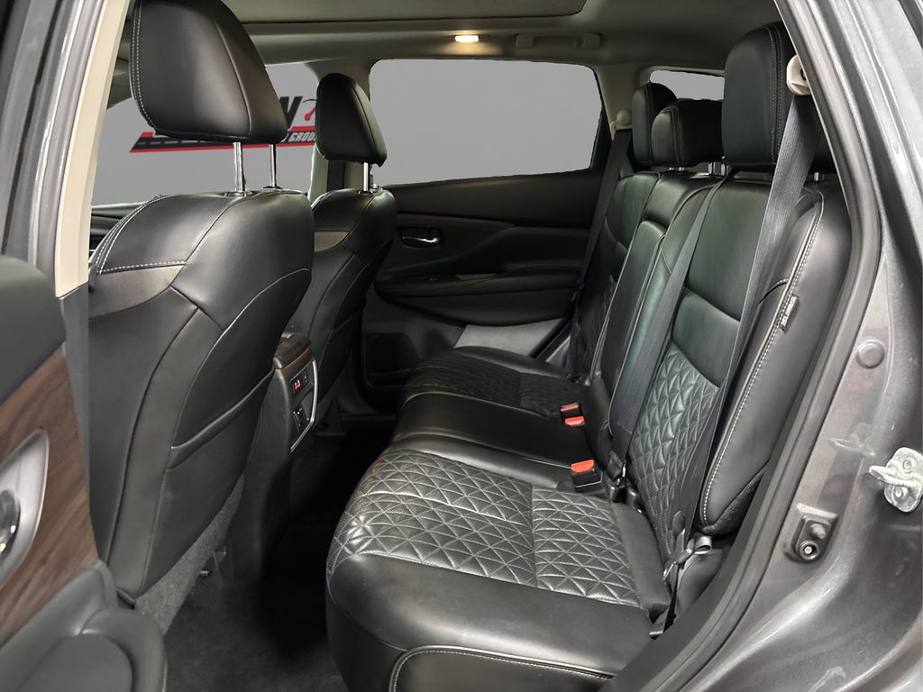 2019 Nissan Murano Platinum photo 18