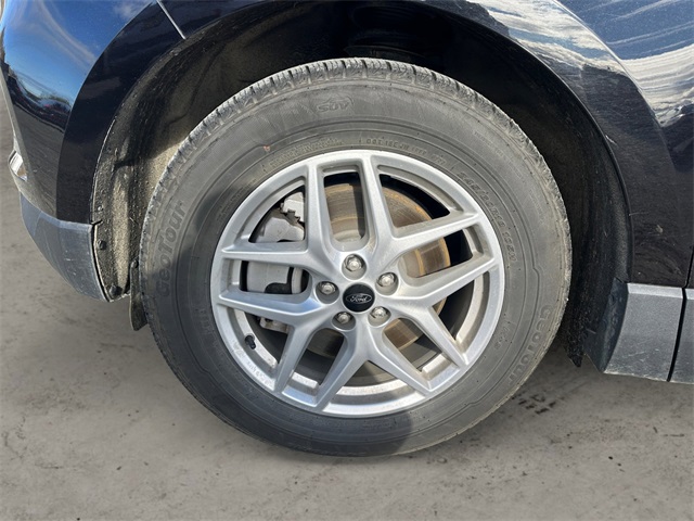 2024 Ford Edge SEL photo 9