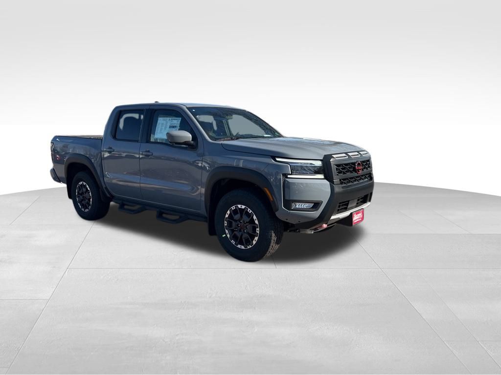 2025 Nissan Frontier Crew Cab PRO-4X photo 5