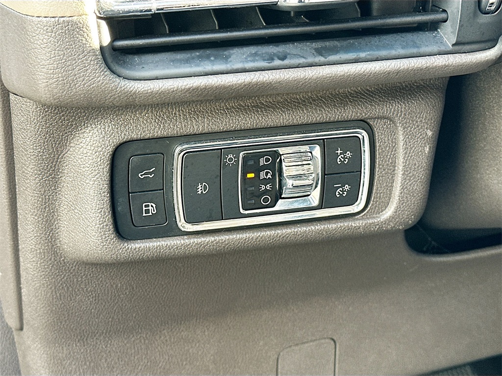 2022 Lincoln Corsair Grand Touring photo 10