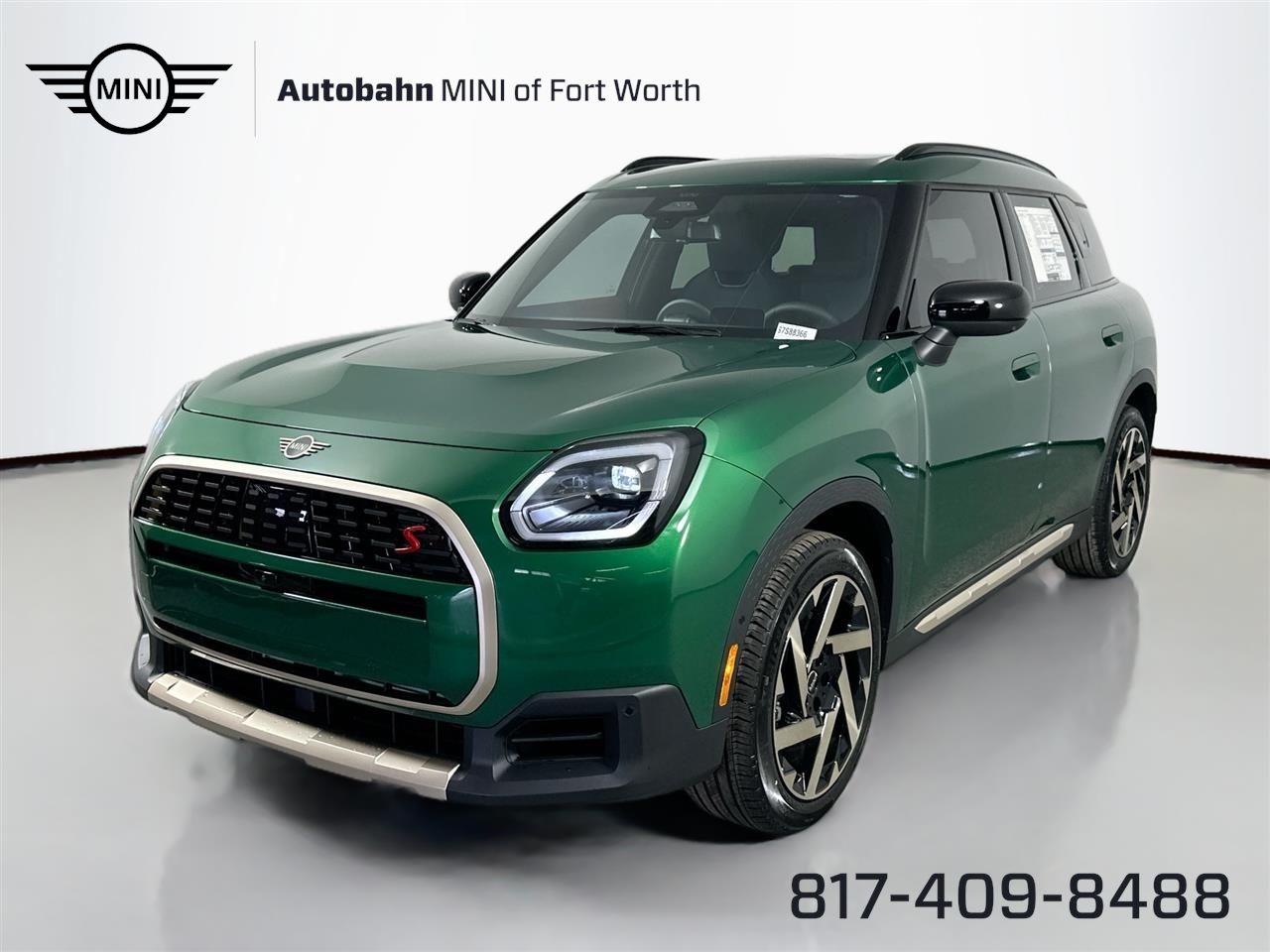 2025 MINI Countryman S's photo