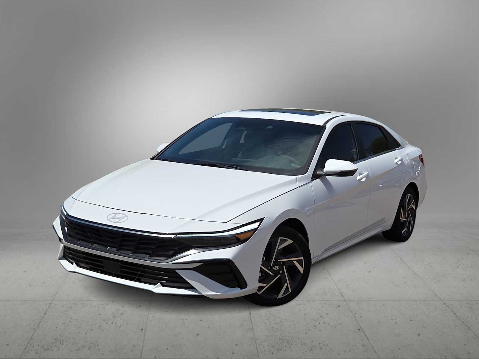 2025 Hyundai Elantra Limited's photo