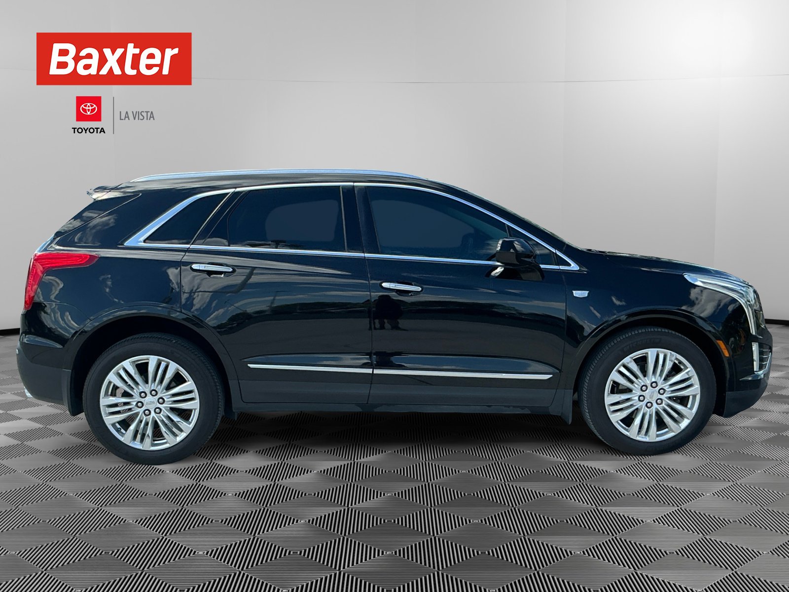 2017 Cadillac XT5 Premium Luxury photo 9