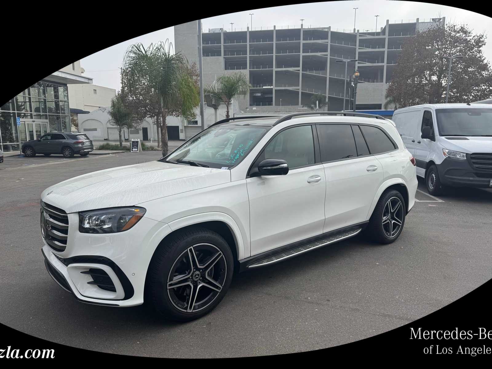 2025 Mercedes-Benz GLS Base's photo
