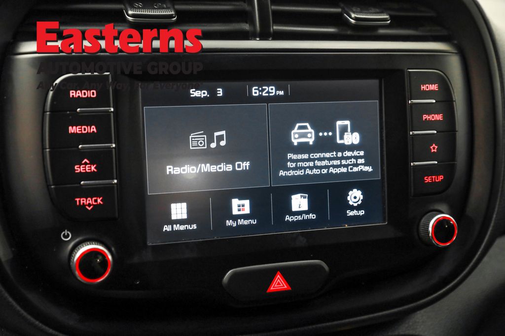 2021 Kia Soul LX photo 17