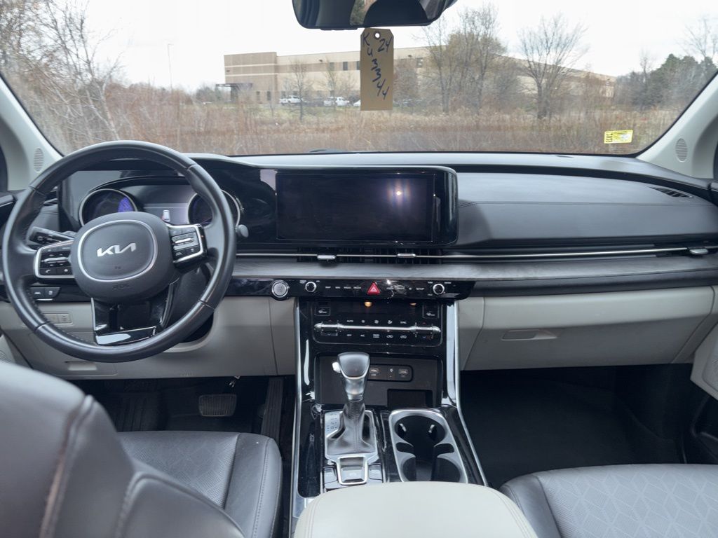 Used 2024 Kia Carnival EX with VIN KNDNC5H36R6391304 for sale in Elk River, Minnesota