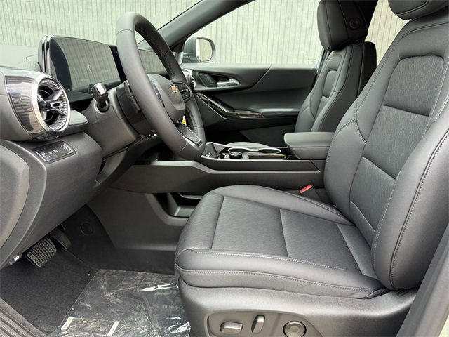 2026 Chevrolet Equinox LT photo 15