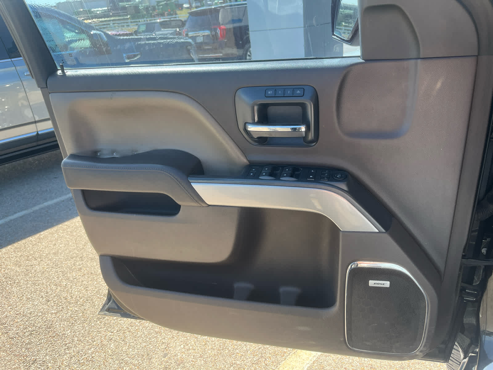 2015 Chevrolet Silverado 2500HD LTZ photo 12
