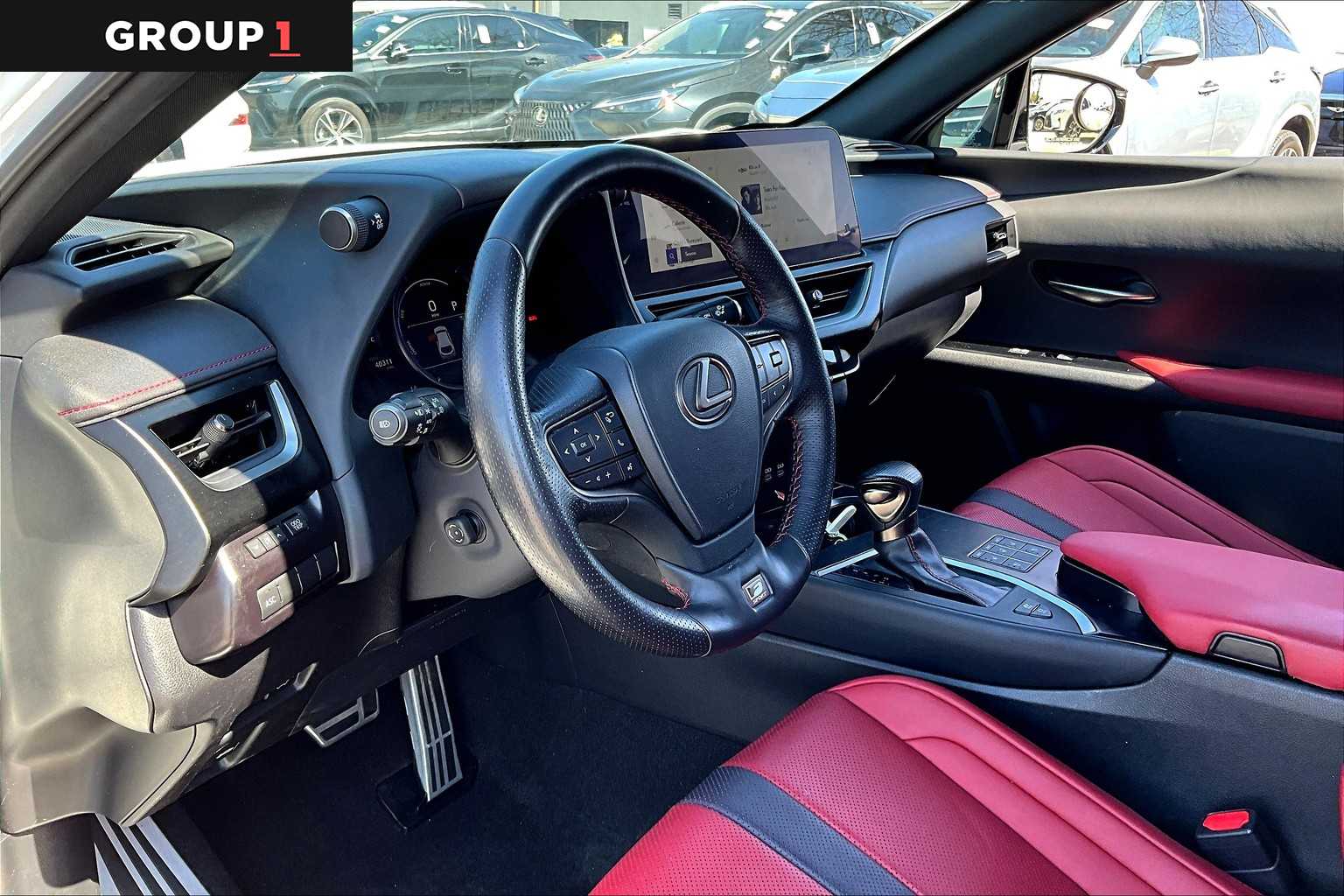 2023 Lexus UX 250h F SPORT Handling photo 16