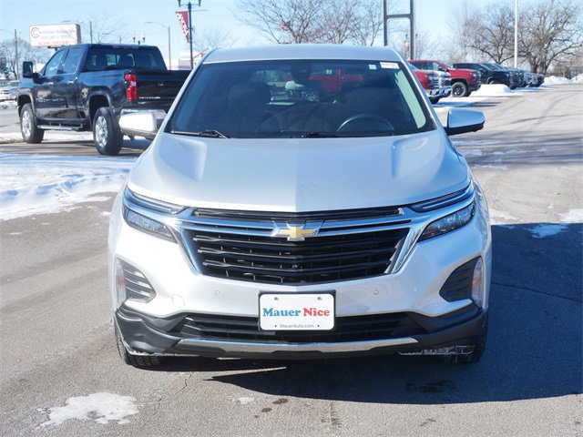 Used 2022 Chevrolet Equinox LT with VIN 3GNAXUEV0NL251971 for sale in Anoka, Minnesota