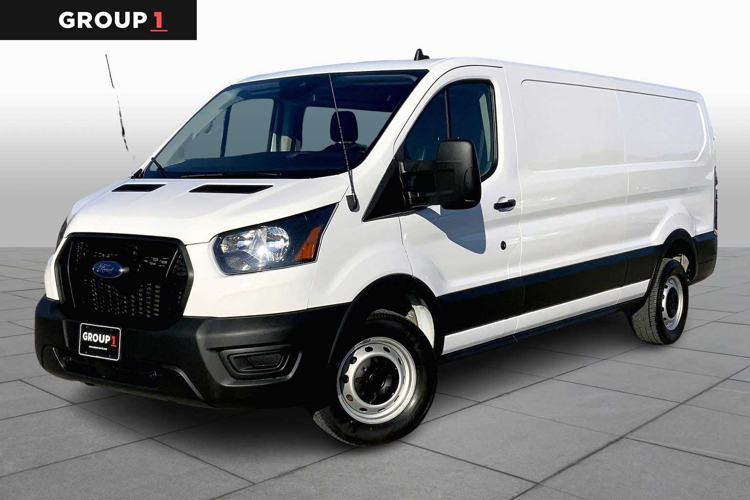 2022 Ford Transit Van Base's photo