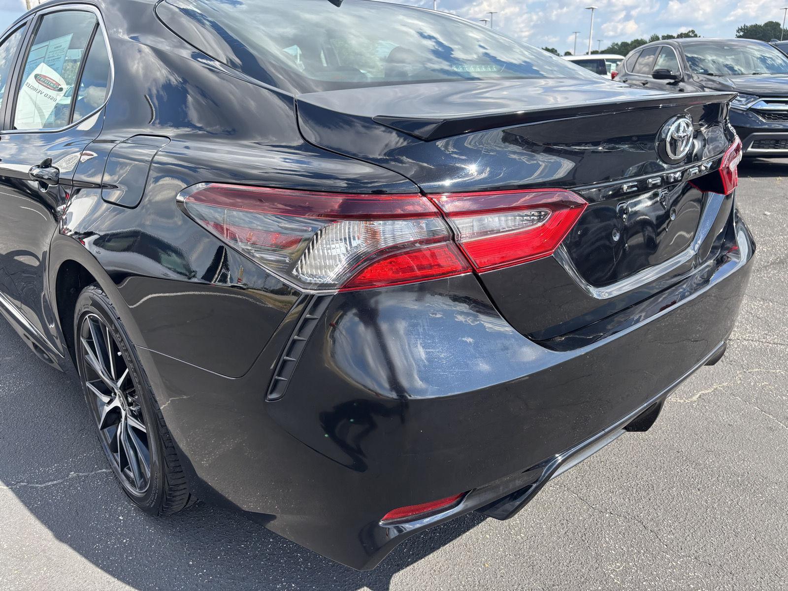 2021 Toyota Camry SE photo 30