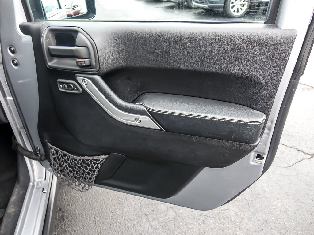 2014 JEEP WRANGLER - Image 21