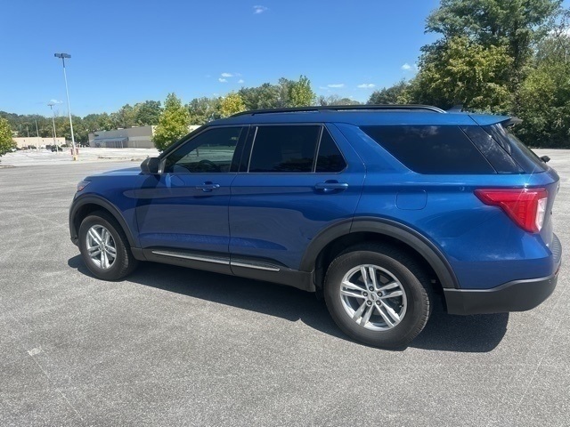 2021 Ford Explorer XLT photo 6