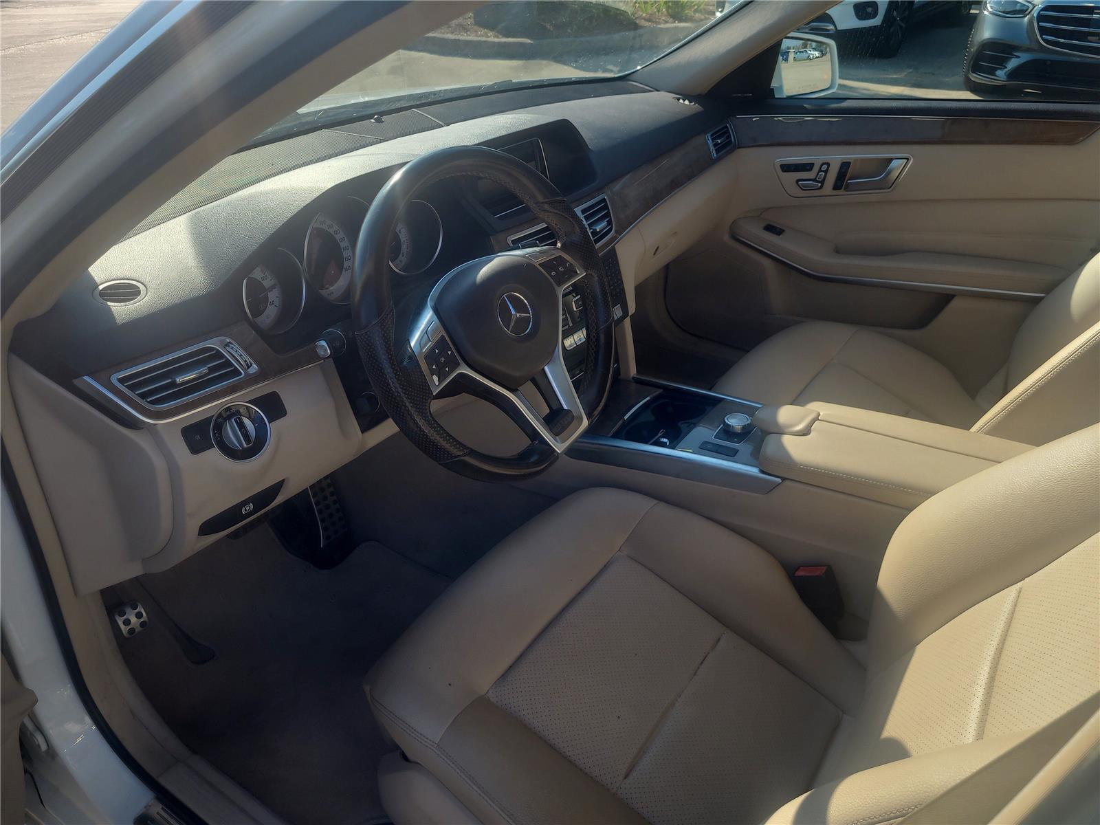 2014 Mercedes Benz E 350 Sport photo 4