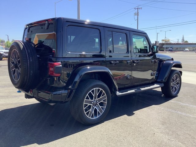 2022 Jeep Wrangler Unlimited Sahara 4xe photo 34