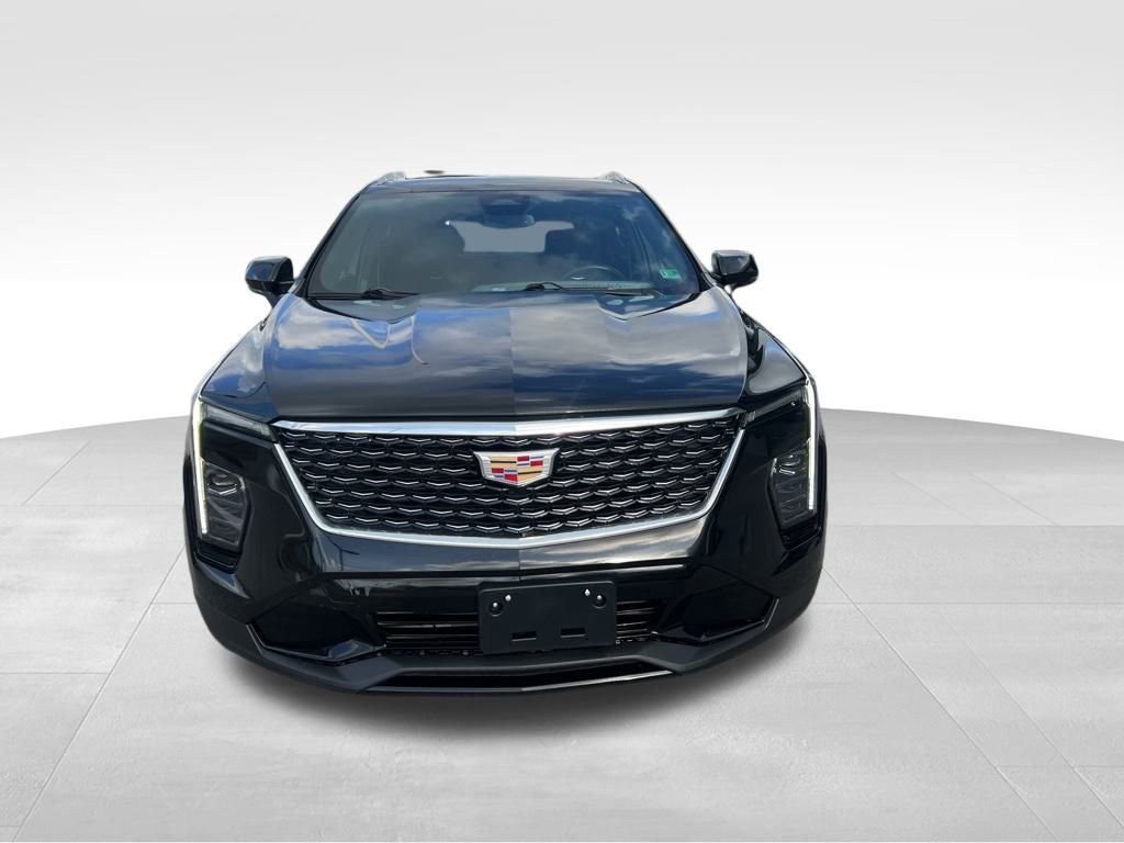 2024 Cadillac XT4 Premium Luxury photo 4