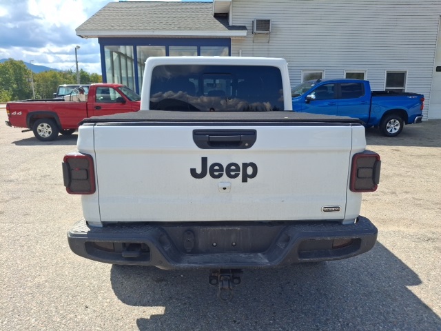 2021 Jeep Gladiator Overland photo 3