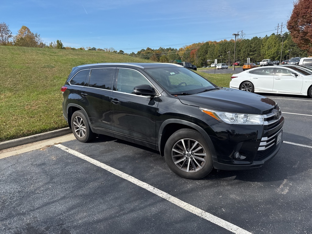 2018 Toyota Highlander XLE's photo