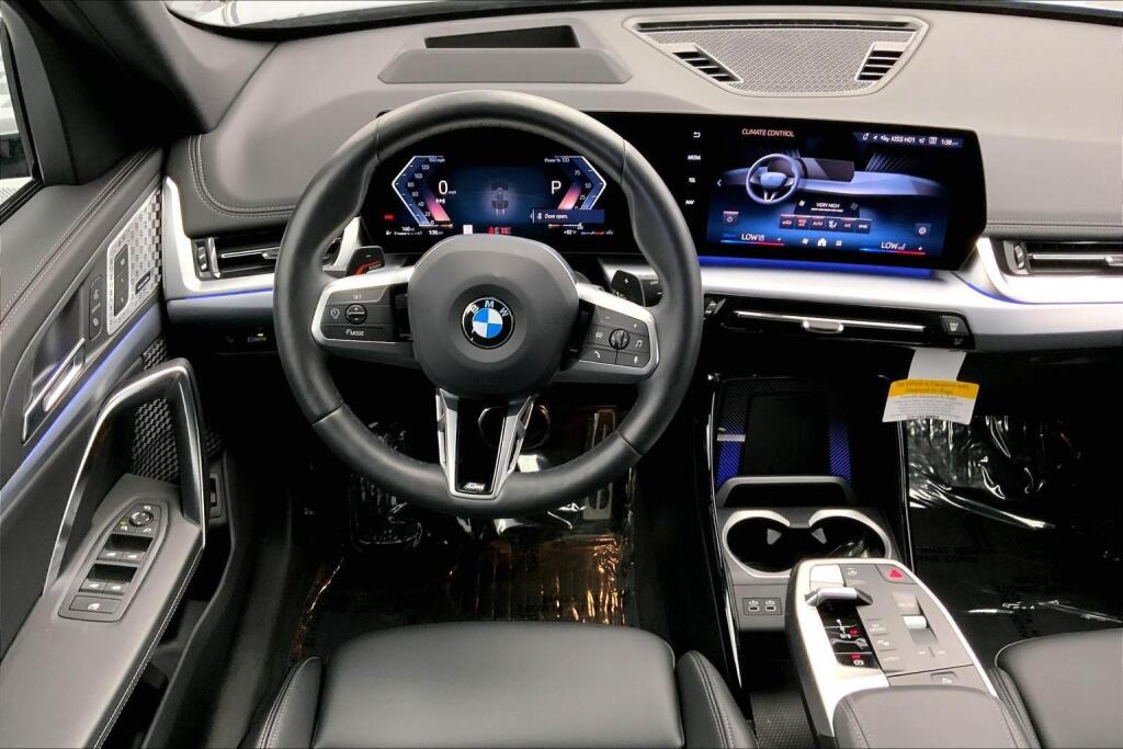 2025 Bmw X1 XDrive28i photo 2