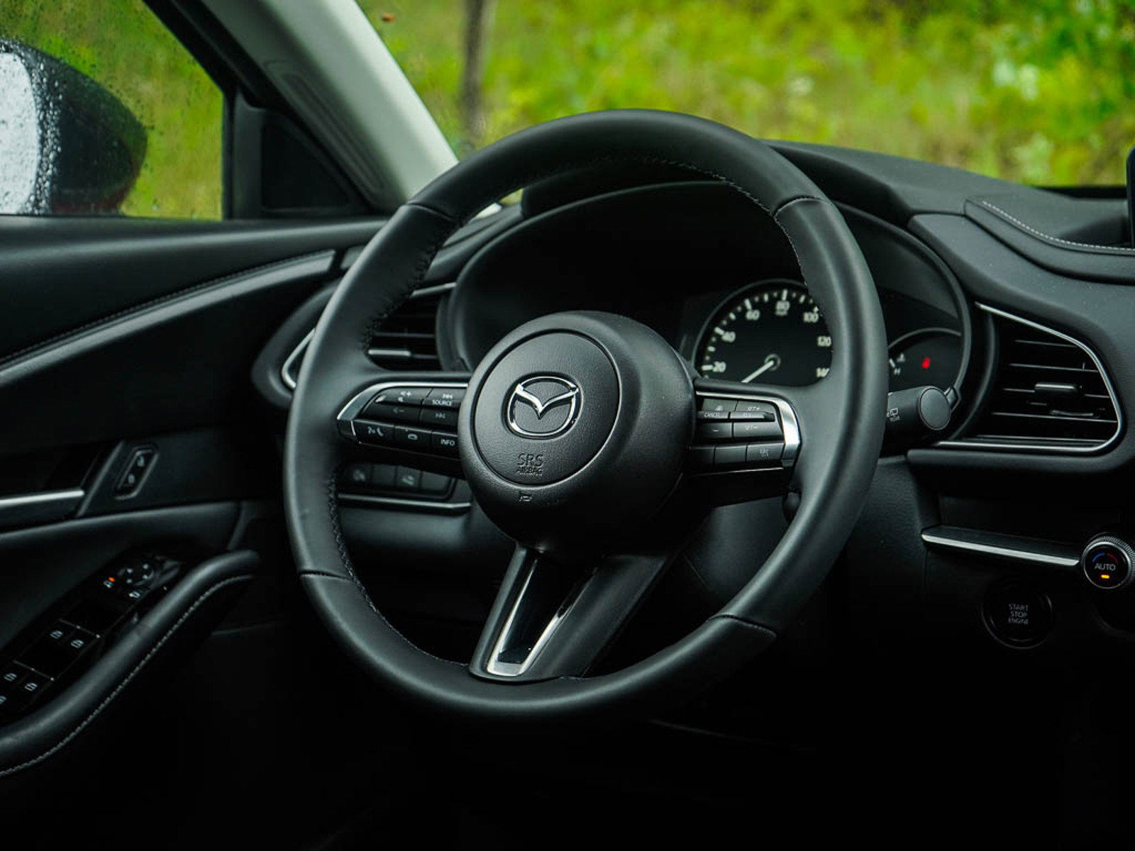 2025 Mazda CX-30 2.5 Select Sport photo 13