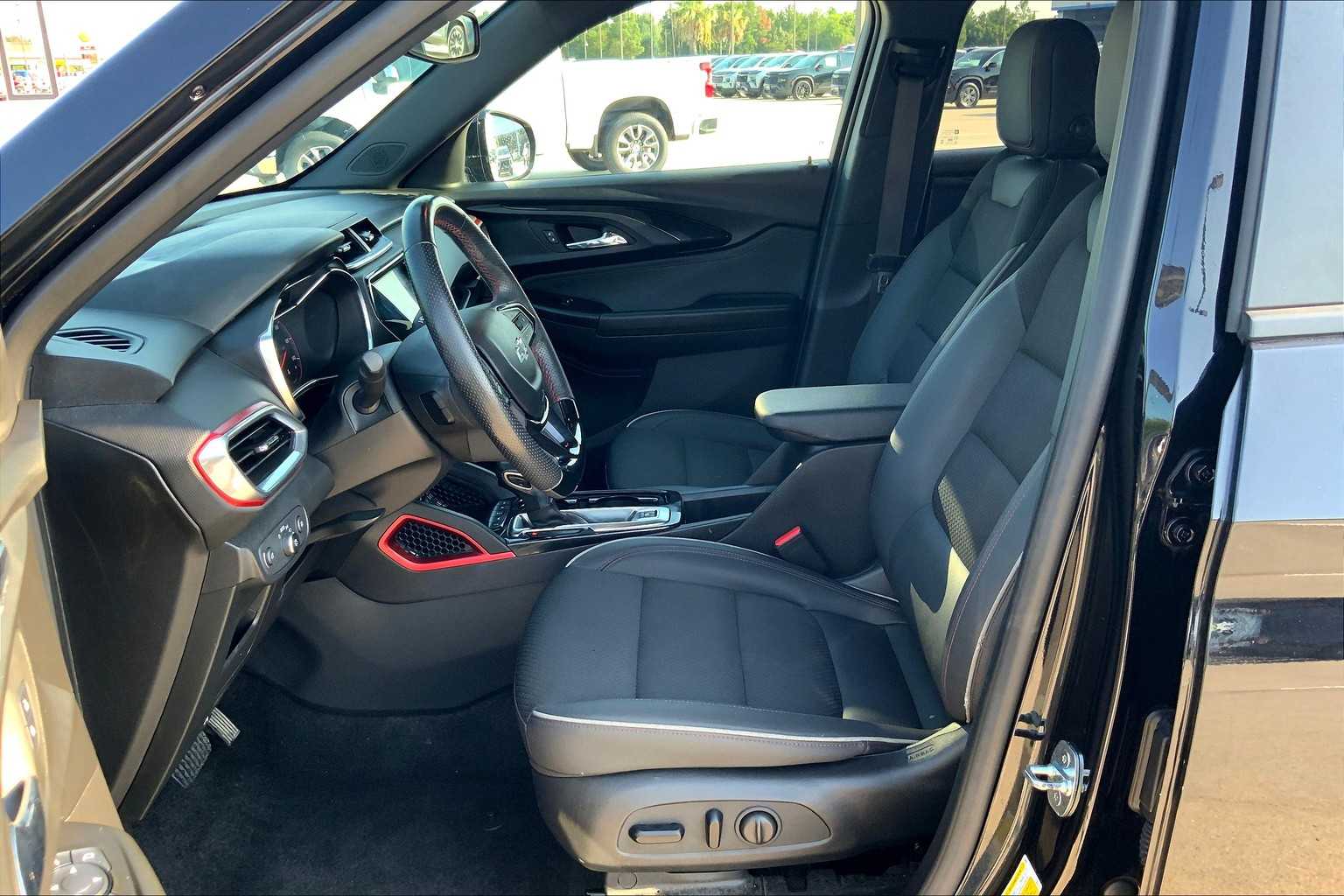 2023 Chevrolet Trailblazer RS photo 7