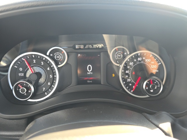 2026 Ram 2500 Tradesman photo 17