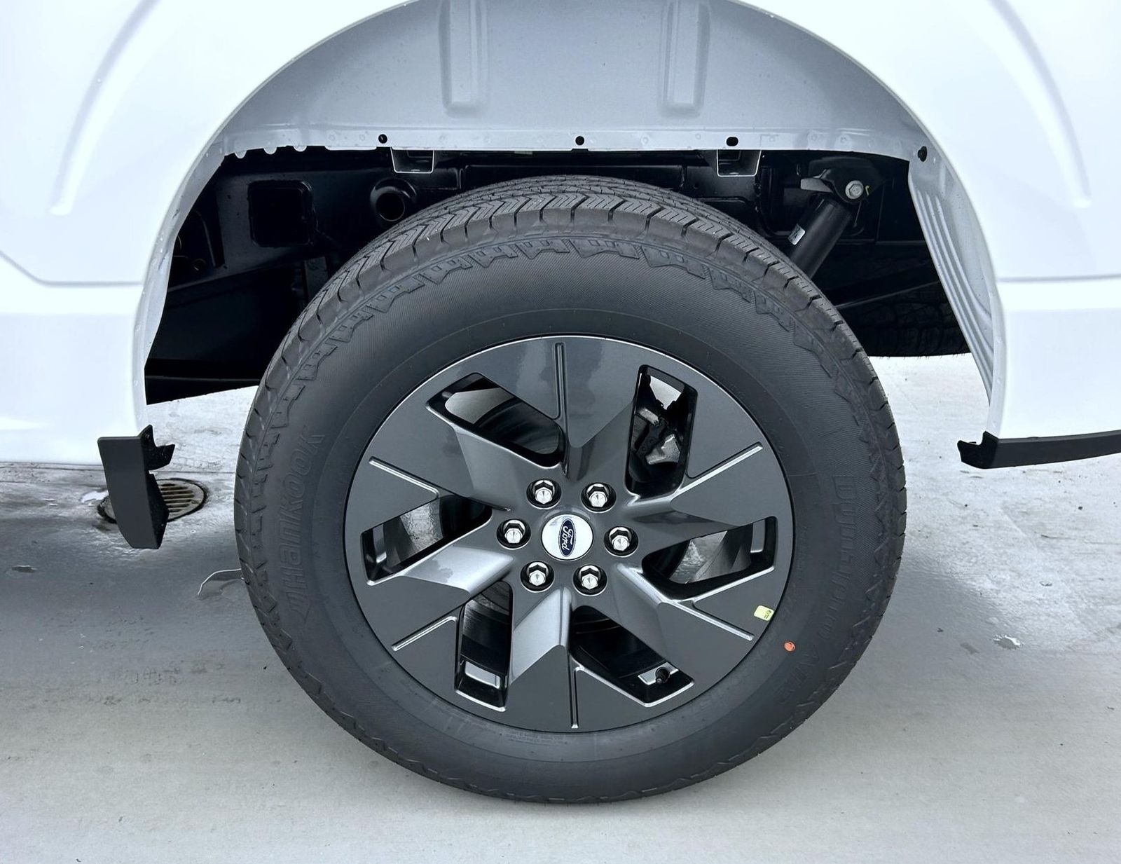 2025 Ford F-150 STX photo 18