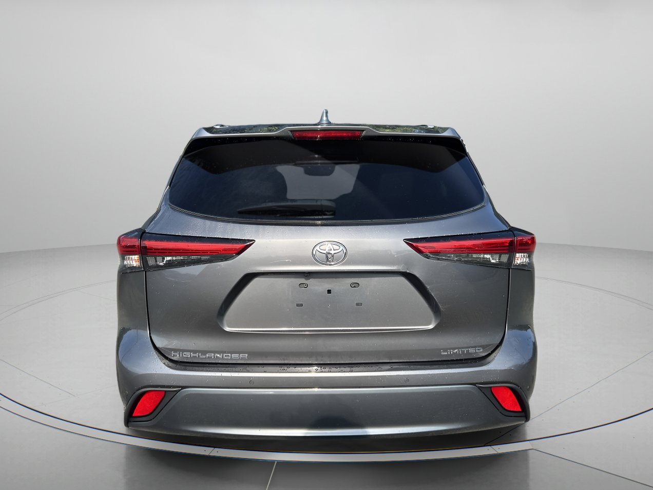 2021 Toyota Highlander Limited Sport photo 4