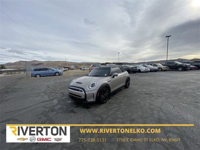 2024 MINI Convertible S's photo