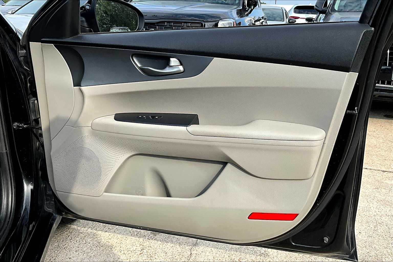 2020 Kia Forte FE LXS photo 20
