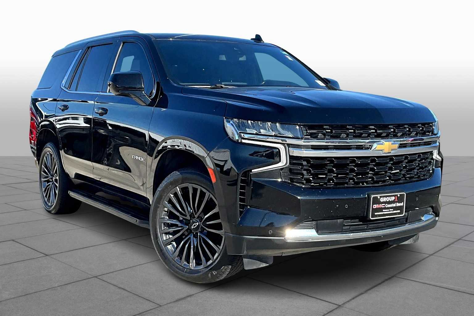 2021 Chevrolet Tahoe LS photo 2