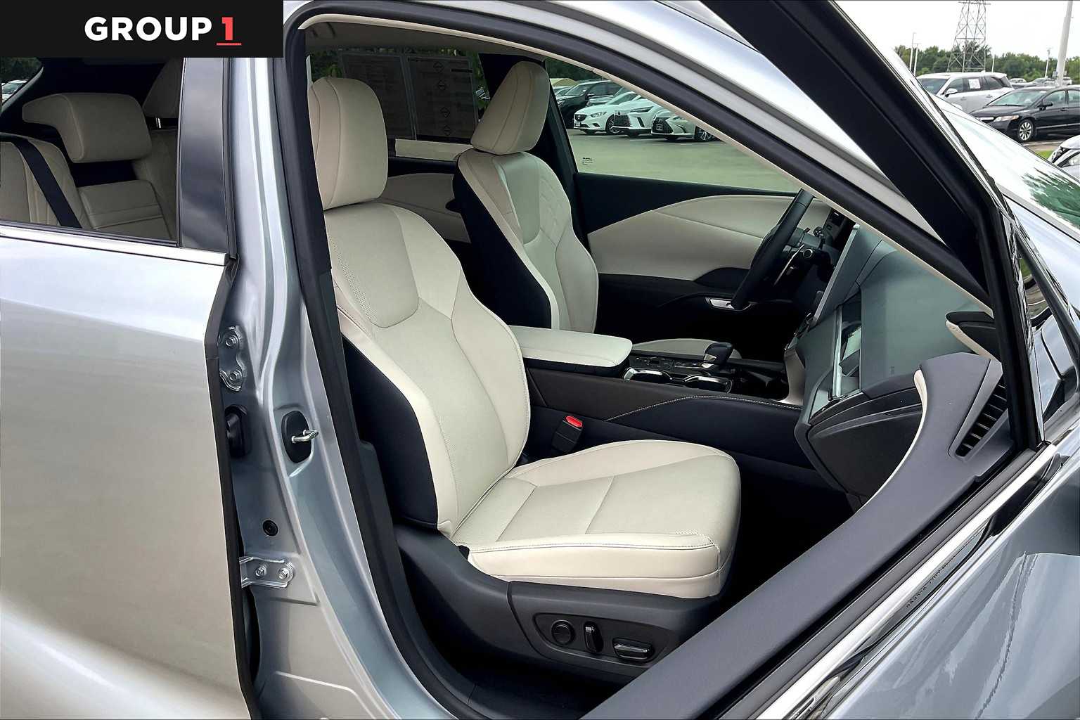 2024 Lexus RX 350 photo 7
