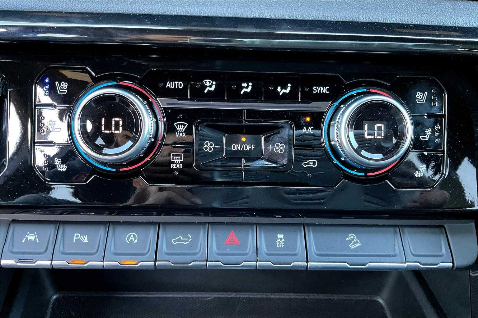 2025 Gmc Sierra AT4 photo 32