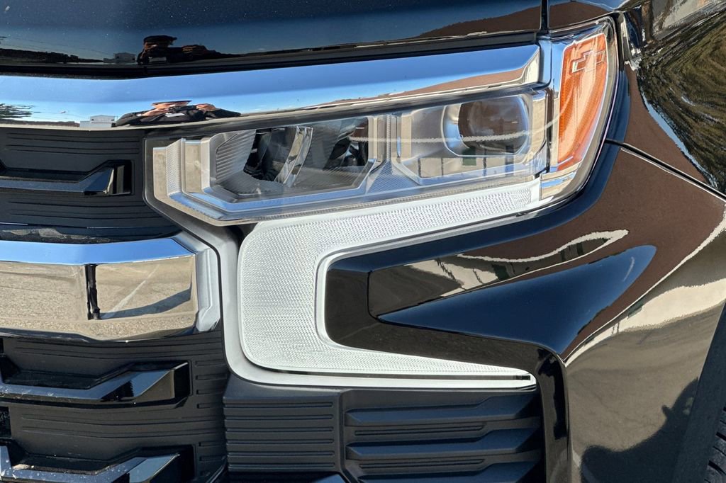 2025 Chevrolet Silverado 1500 LT photo 29