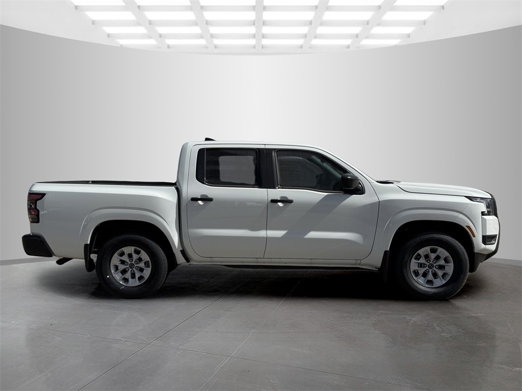 2025 Nissan Frontier S photo 4